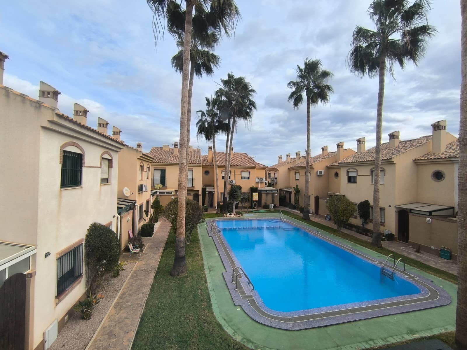 2 sypialnia Apartament na sprzedaż w Santiago de la Ribera z basenem - 150 000 € (Ref: 9428149)