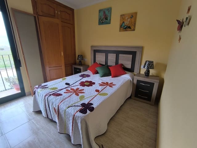 Apartamento de 2 habitaciones en Santiago de la Ribera, San Javier en venta con piscina - 150.000 € (Ref: 9428149)