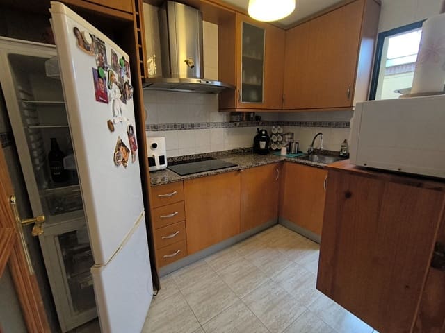 Apartamento de 2 habitaciones en Santiago de la Ribera, San Javier en venta con piscina - 150.000 € (Ref: 9428149)