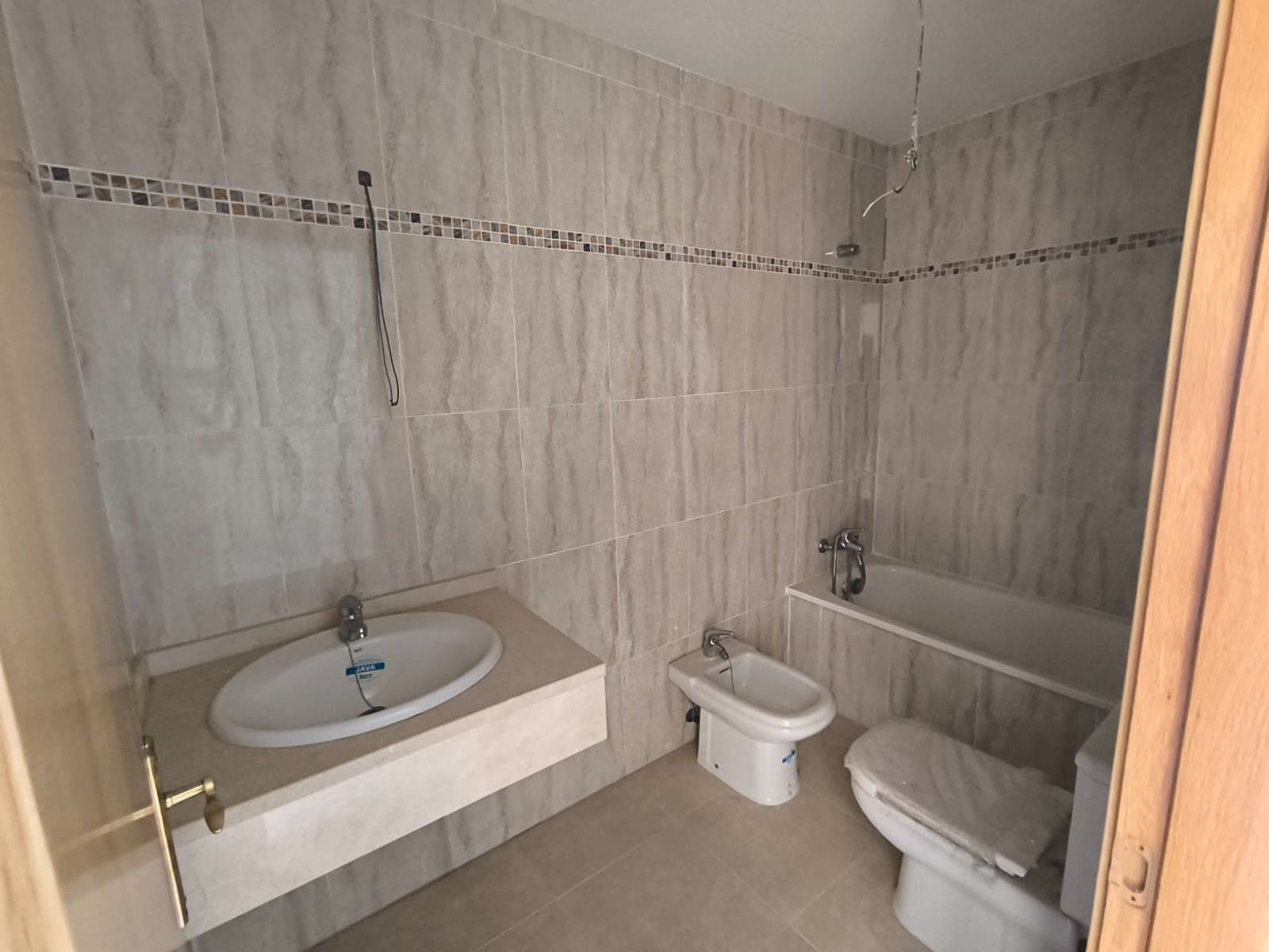 Apartamento de 3 habitaciones en Los Alcázares en venta con piscina garaje - 230.000 € (Ref: 9446899)