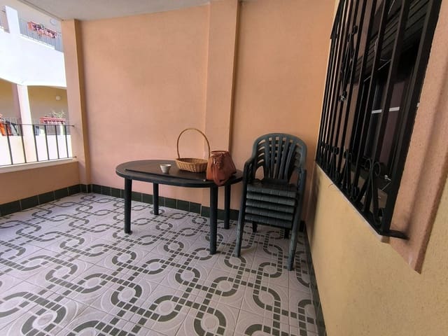 2 makuuhuone Huoneisto vuokrattavana paikassa Los Alcázares - 650 € (Ref: 9495540)