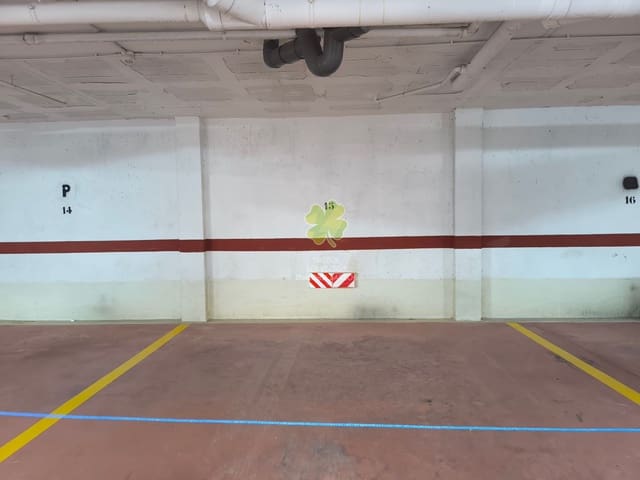 Garage til salg i Los Alcázares - € 15.000 (Ref: 9603003)