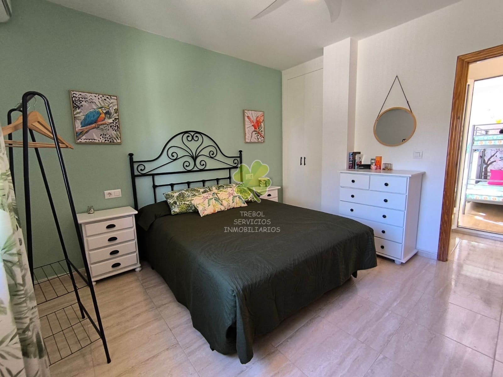 6 makuuhuone Maalaistalo myytävänä paikassa Los Alcazares mukana uima-altaan 
autotalli - 498 000 € (Ref: 9603004)