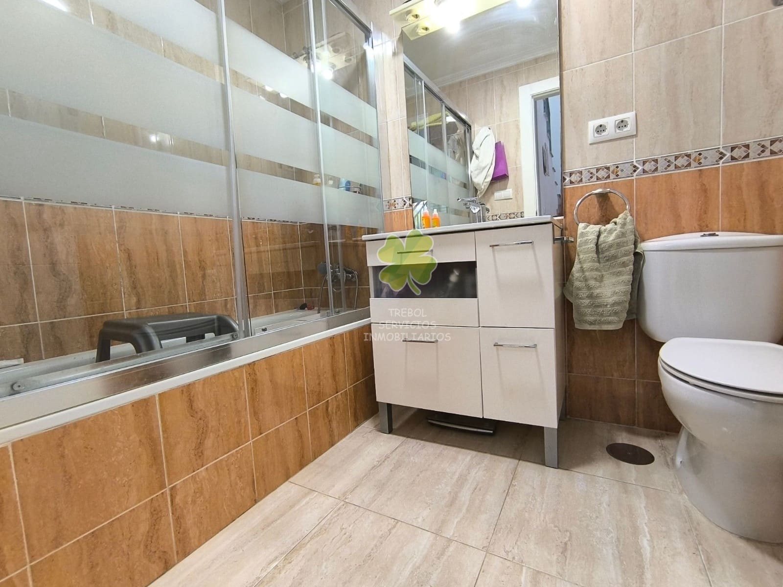 6 makuuhuone Maalaistalo myytävänä paikassa Los Alcazares mukana uima-altaan 
autotalli - 498 000 € (Ref: 9603004)