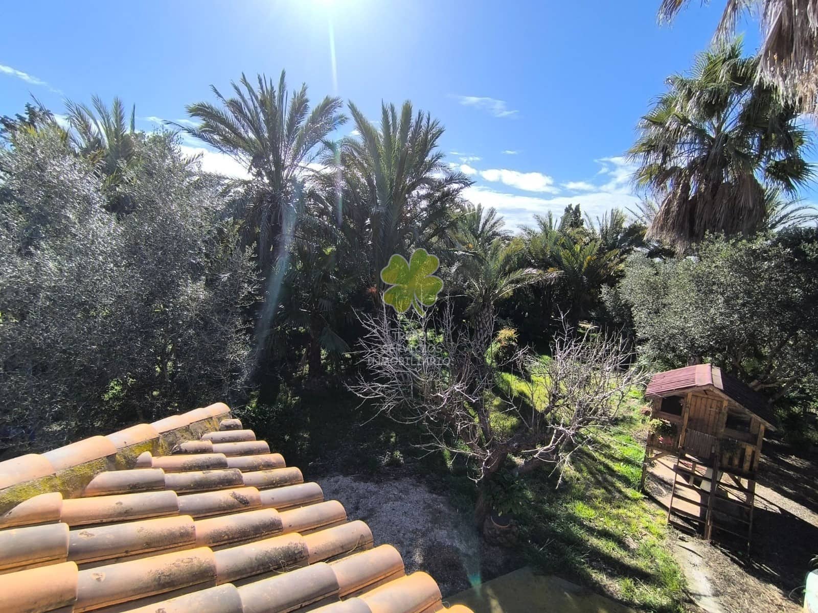 6 makuuhuone Maalaistalo myytävänä paikassa Los Alcazares mukana uima-altaan 
autotalli - 498 000 € (Ref: 9603004)