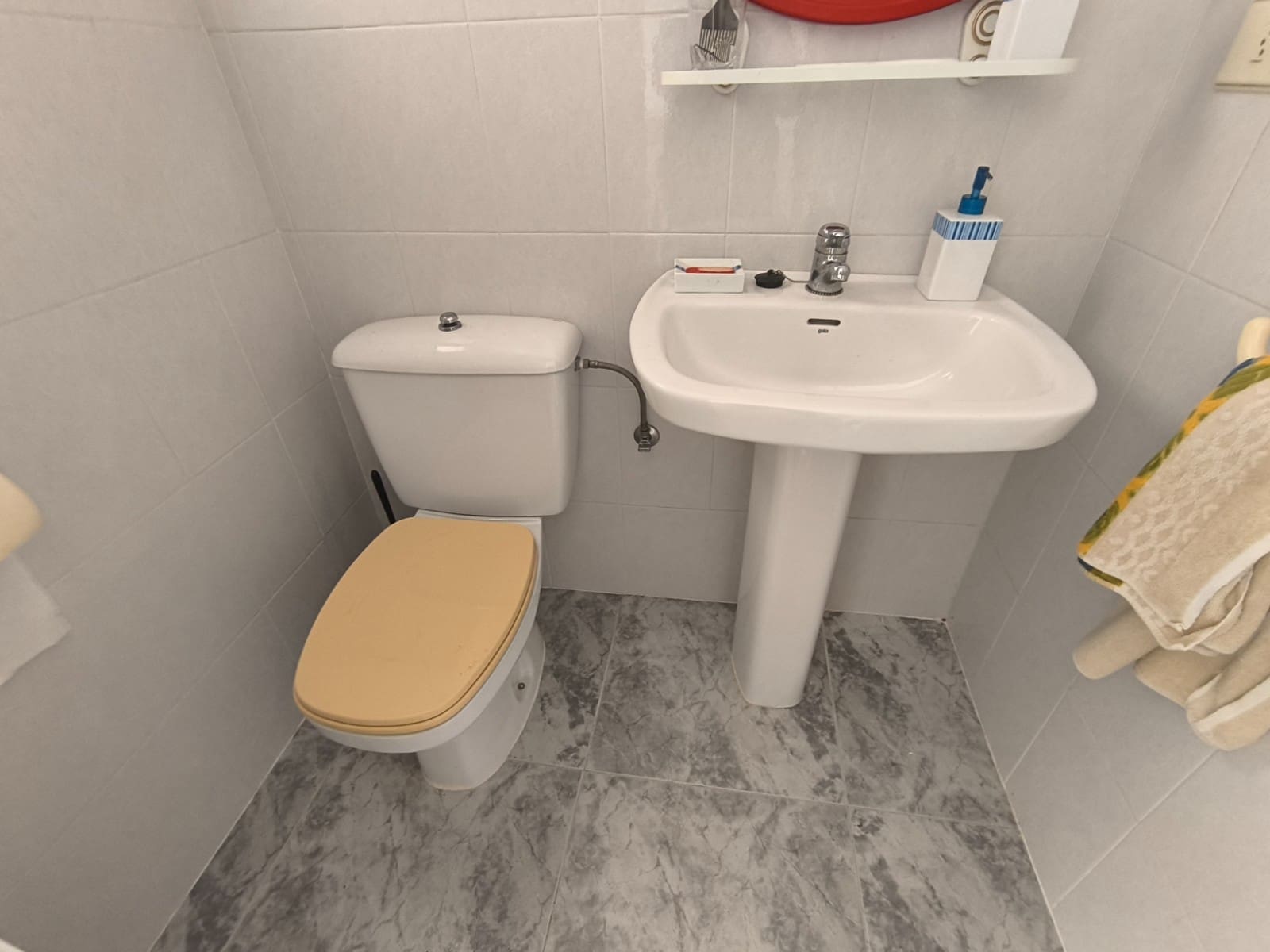 3 Zimmer Apartment zu verkaufen in Los Alcazares mit Pool - 159.900 € (Ref: 9646370)