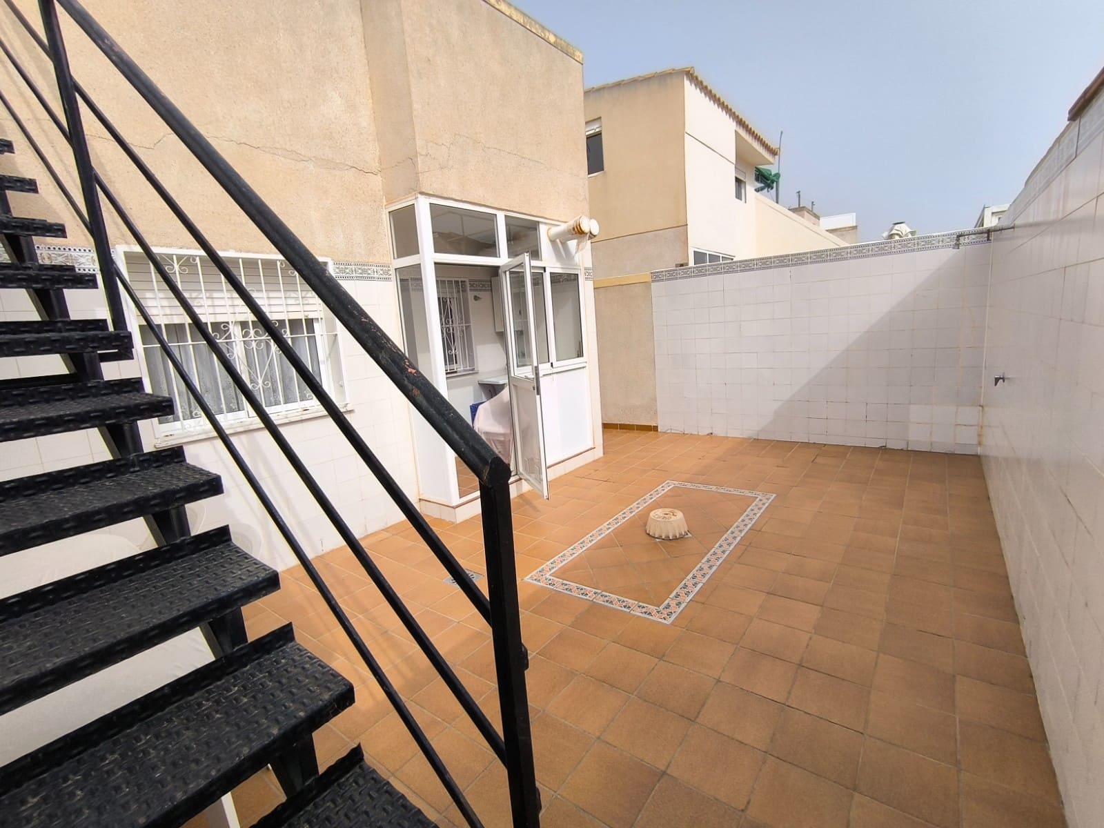 3 Zimmer Apartment zu verkaufen in Los Alcazares mit Pool - 159.900 € (Ref: 9646370)