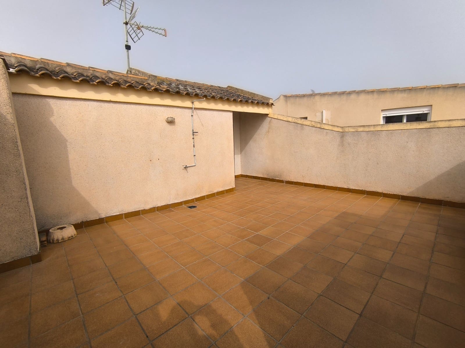 3 Zimmer Apartment zu verkaufen in Los Alcazares mit Pool - 159.900 € (Ref: 9646370)
