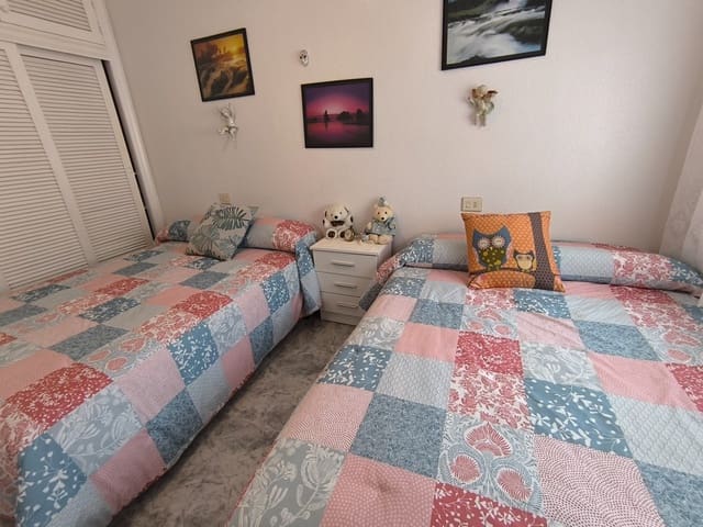 3 Zimmer Apartment zu verkaufen in Los Alcázares mit Pool - 159.900 € (Ref: 9646370)