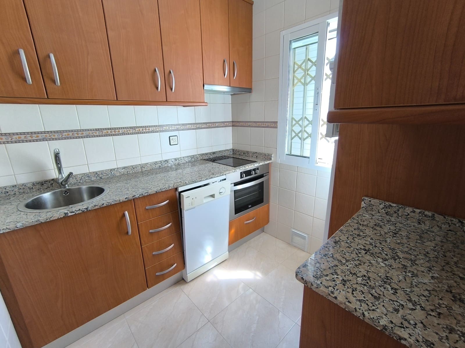 2 sovrum Lägenhet till salu i Los Alcazares - 93 000 € (Ref: 9672151)