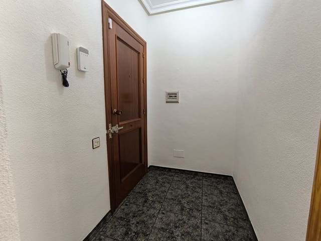 Piso de 3 habitaciones en Los Alcázares en venta con garaje - 169.000 € (Ref: 9716663)