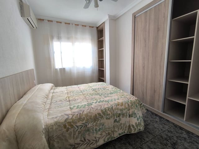 Piso de 3 habitaciones en Los Alcázares en venta con garaje - 169.000 € (Ref: 9716663)