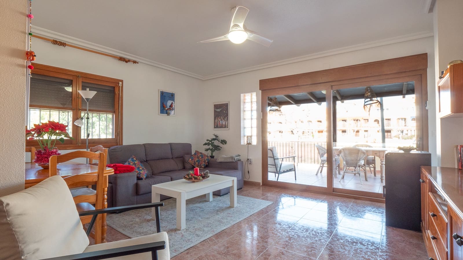 6 quarto Moradia para venda em Los Alcazares com garagem - 599 000 € (Ref: 9730626)