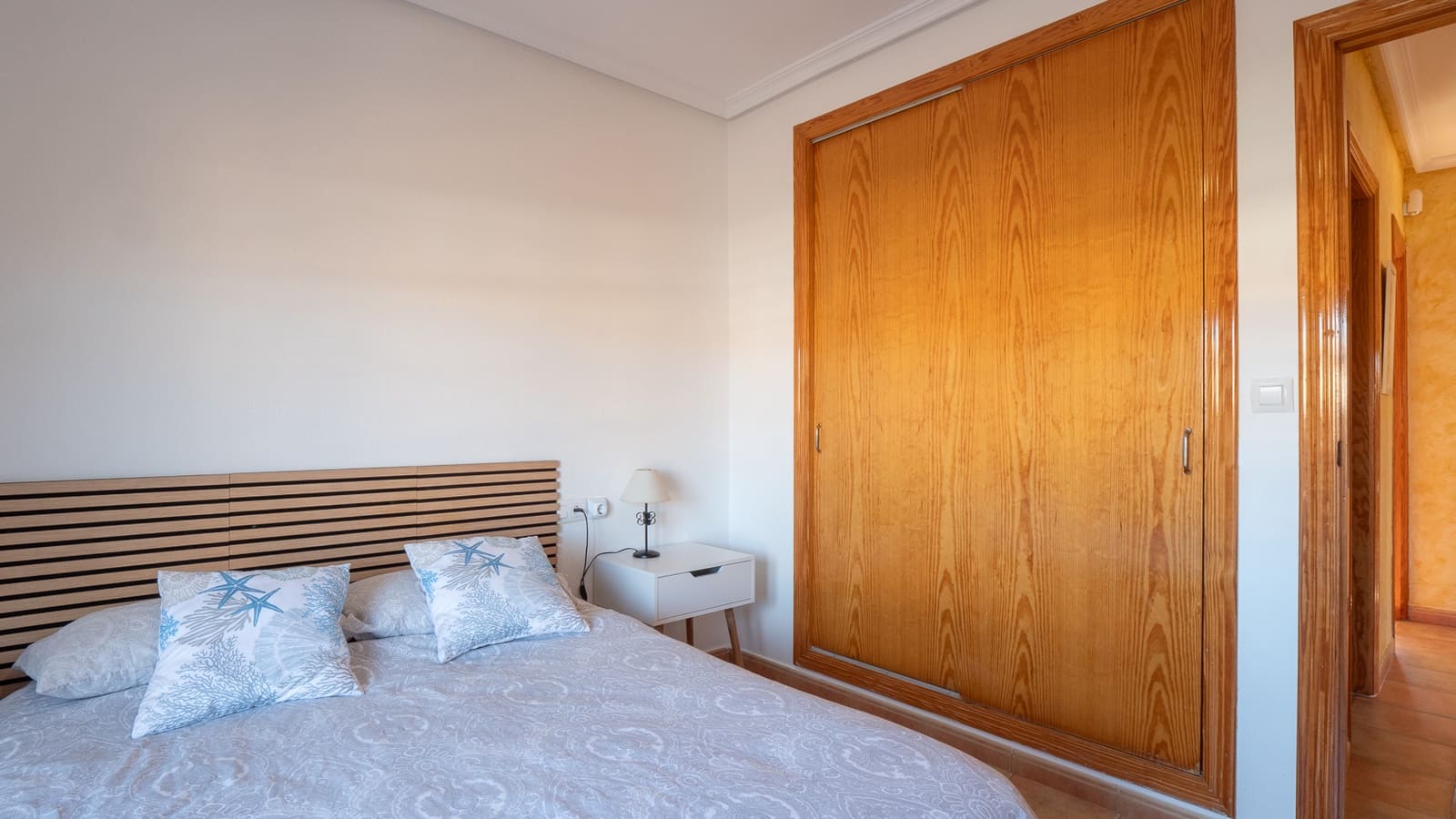 6 quarto Moradia para venda em Los Alcazares com garagem - 599 000 € (Ref: 9730626)