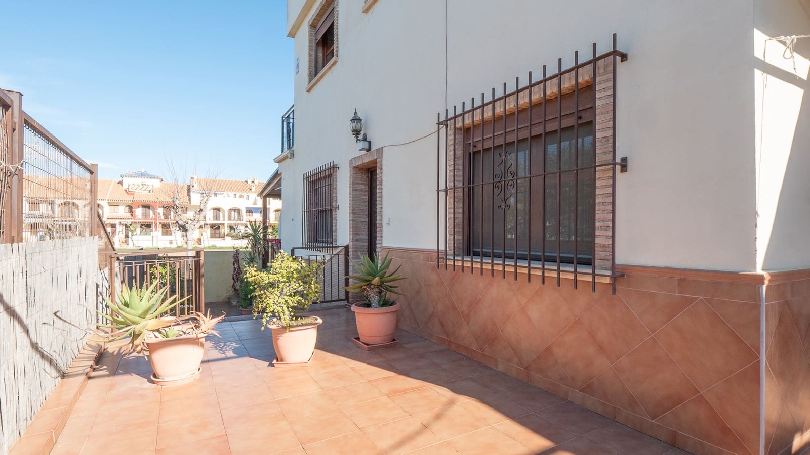 6 quarto Moradia para venda em Los Alcazares com garagem - 599 000 € (Ref: 9730626)