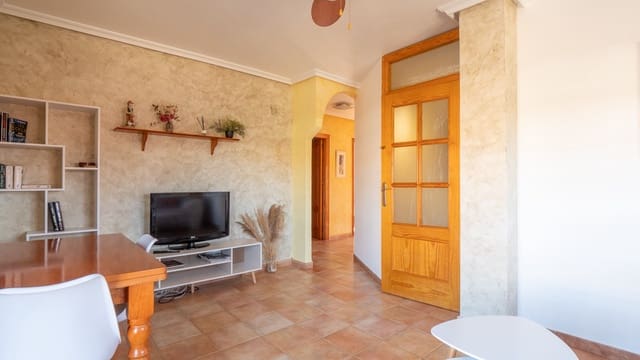 6 quarto Moradia para venda em Los Alcázares com garagem - 599 000 € (Ref: 9730626)