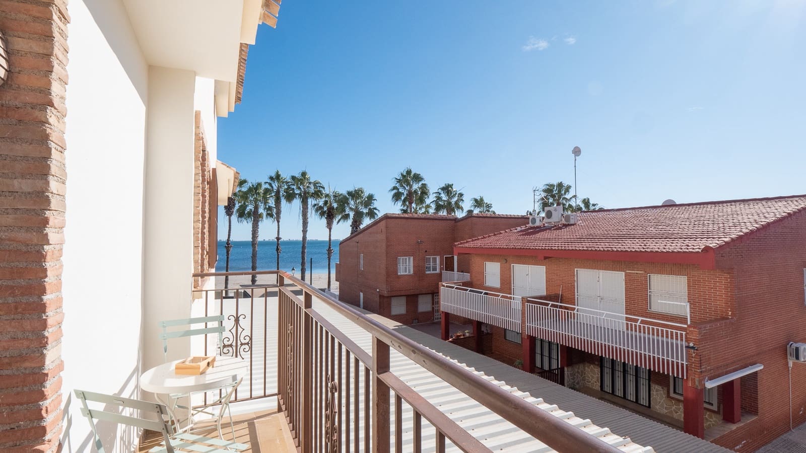 6 quarto Moradia para venda em Los Alcazares com garagem - 599 000 € (Ref: 9730626)