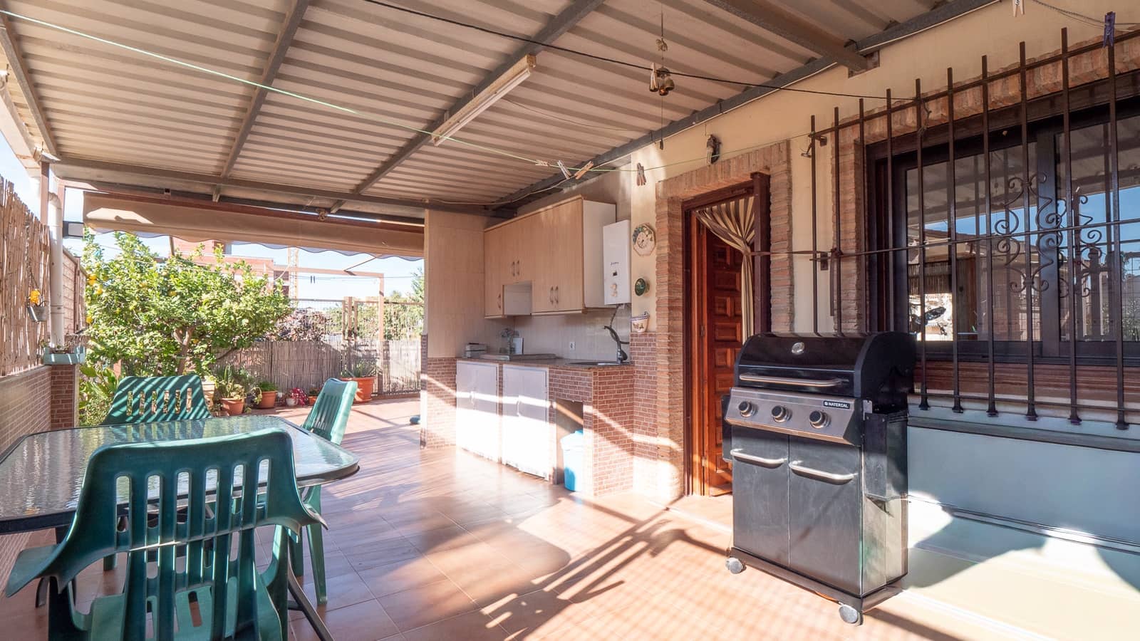 6 quarto Moradia para venda em Los Alcazares com garagem - 599 000 € (Ref: 9730626)