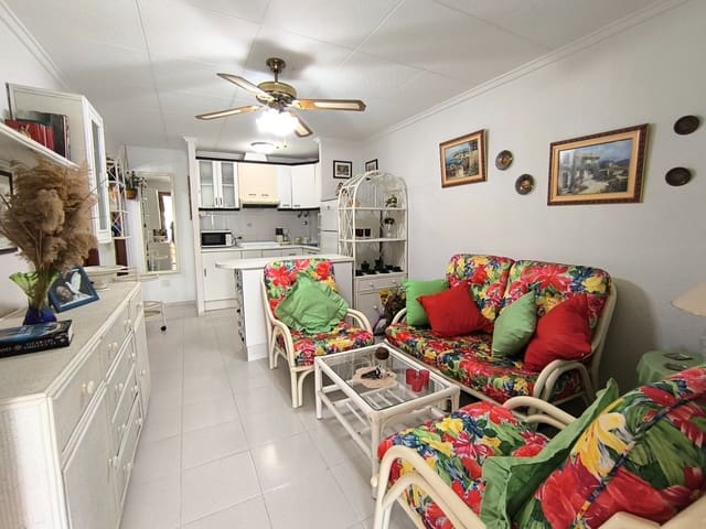 Apartamento de 2 habitaciones en Los Narejos, Los Alcázares en venta con piscina - 104.900 € (Ref: 9731227)