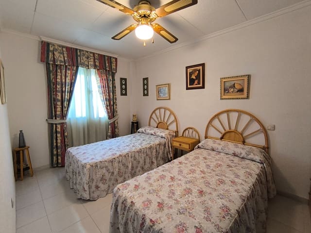 Apartamento de 2 habitaciones en Los Narejos, Los Alcázares en venta con piscina - 104.900 € (Ref: 9731227)