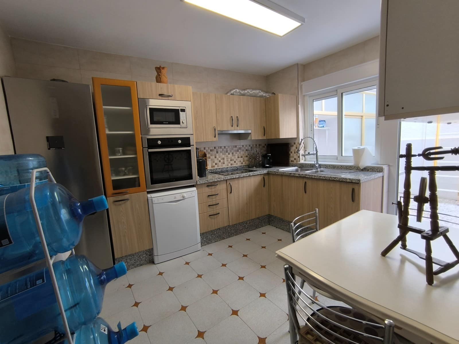 5 bedroom Townhouse for sale in San Pedro del Pinatar with garage - € 290,000 (Ref: 9797716)