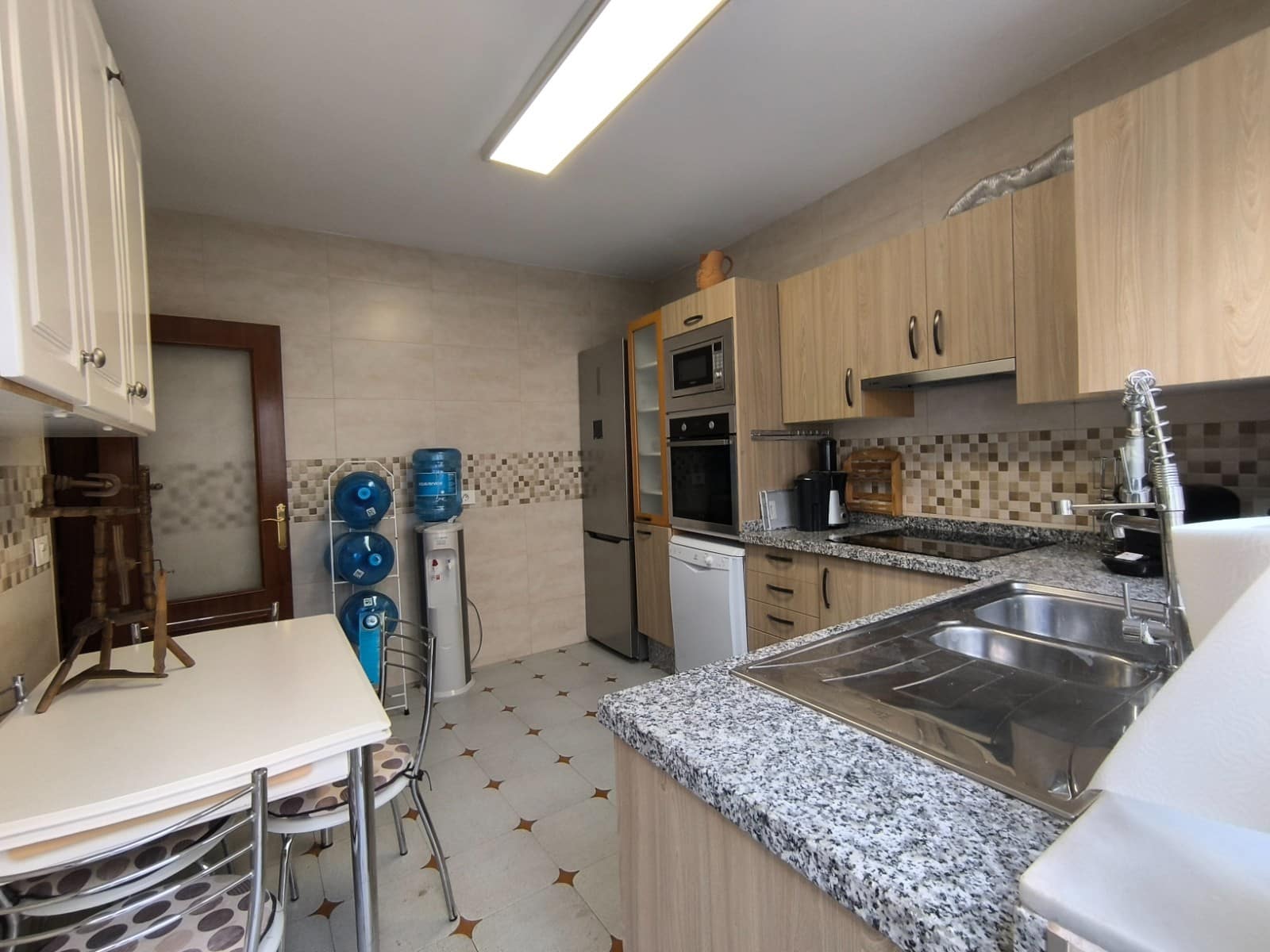 5 bedroom Townhouse for sale in San Pedro del Pinatar with garage - € 290,000 (Ref: 9797716)