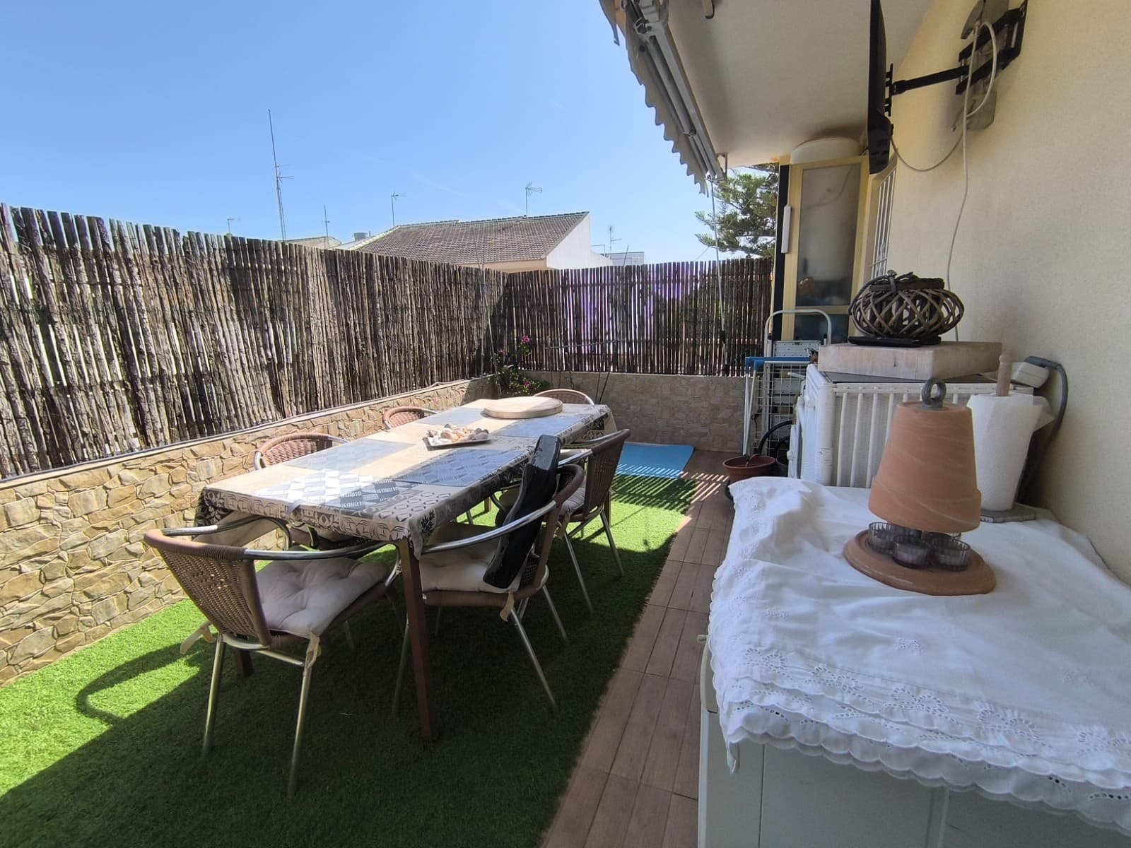 5 bedroom Townhouse for sale in San Pedro del Pinatar with garage - € 290,000 (Ref: 9797716)