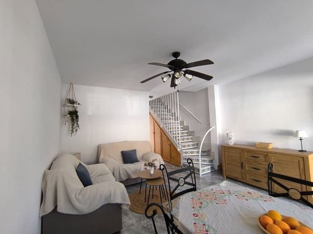 3 makuuhuone Huoneisto vuokrattavana paikassa Los Alcázares - 800 € (Ref: 9854403)