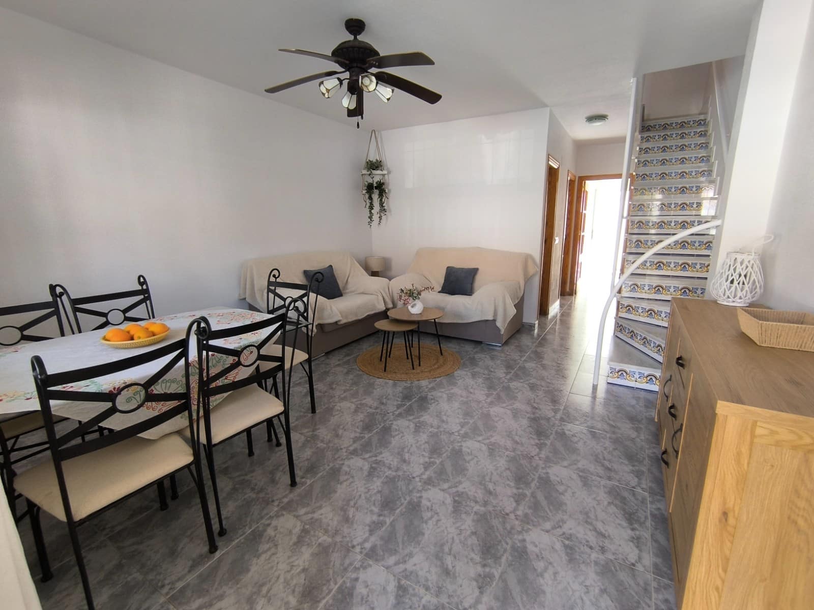 3 makuuhuone Huoneisto vuokrattavana paikassa Los Alcazares - 800 € (Ref: 9854403)