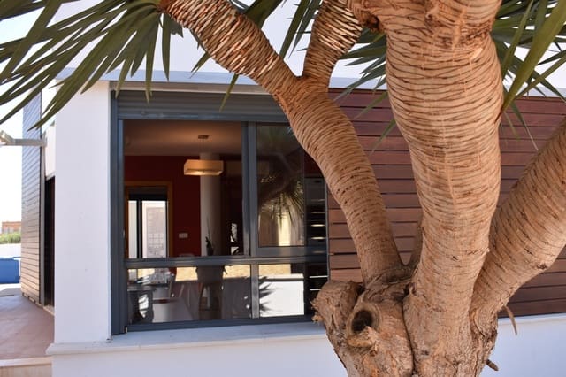 3 bedroom Semi-detached Villa for sale in Los Urrutias, Cartagena - € 290,000 (Ref: 9858223)