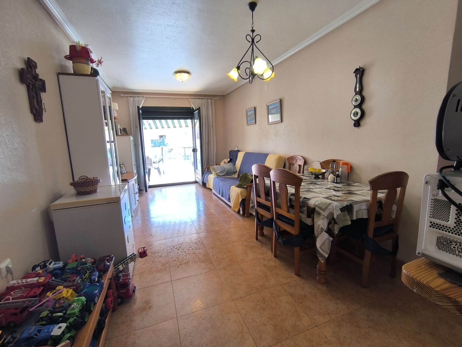 2 bedroom Apartment for sale in Los Alcazares with garage - € 150,000 (Ref: 9928052)