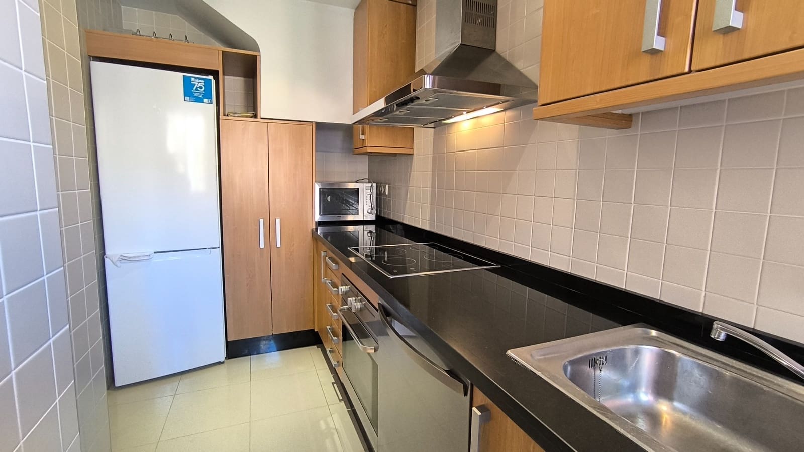 3 slaapkamer Appartement voor vakantieverhuur in Los Narejos met zwembad garage - € 2.500 (Ref: 9964302)