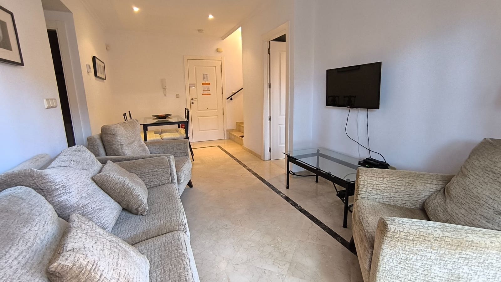 3 slaapkamer Appartement voor vakantieverhuur in Los Narejos met zwembad garage - € 2.500 (Ref: 9964302)