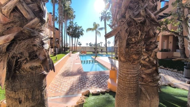 3 slaapkamer Appartement voor vakantieverhuur in Los Narejos, Los Alcázares met zwembad garage - € 2.500 (Ref: 9964302)