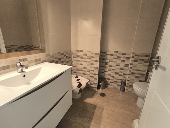 Appartement de 3 chambres de location de vacances à Los Alcazares avec garage - 800 € (Ref: 9964303)