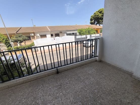 Appartement de 3 chambres de location de vacances à Los Alcazares avec garage - 800 € (Ref: 9964303)