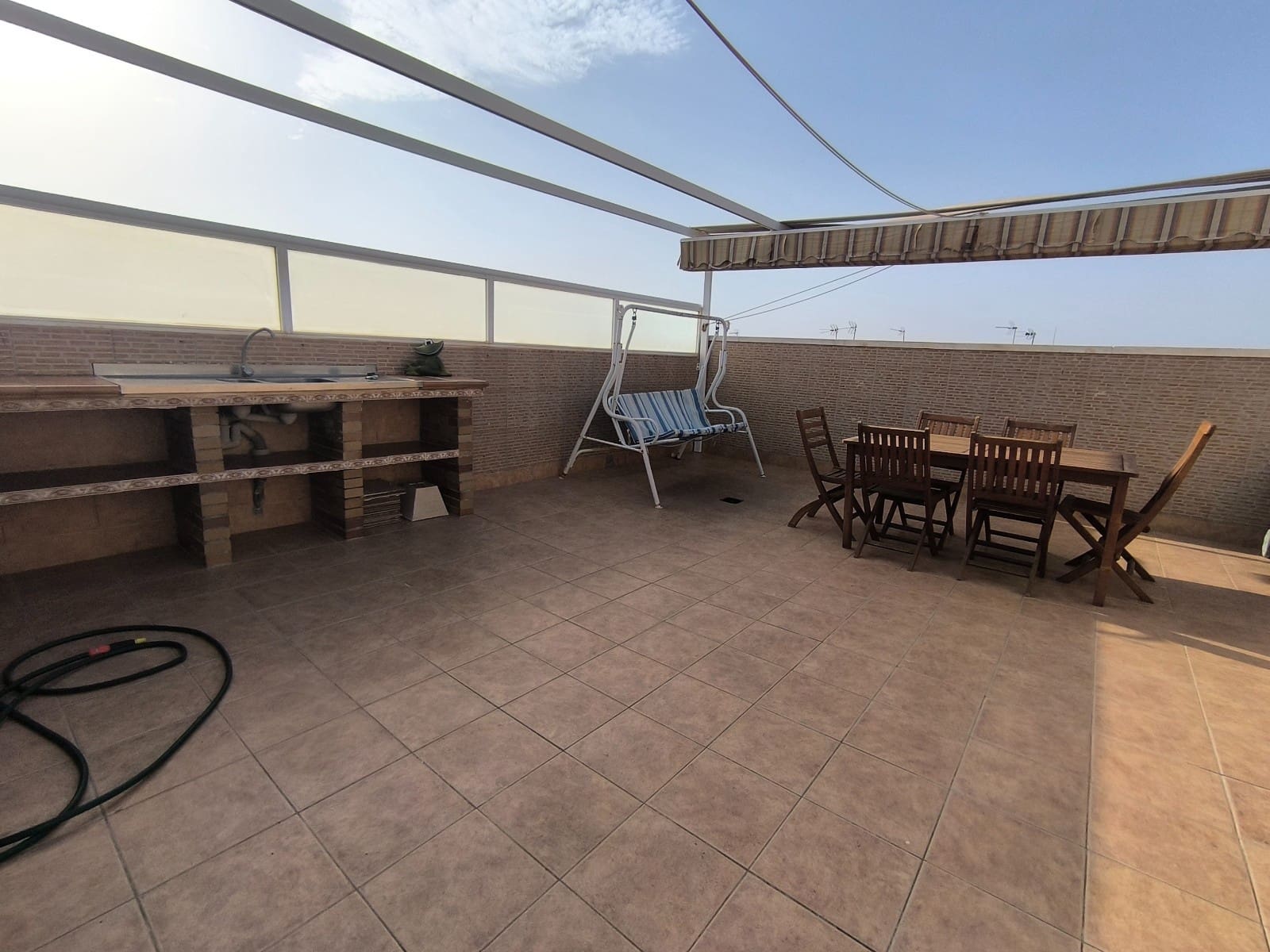 2 Zimmer Apartment zu verkaufen in Los Alcazares mit Garage - 144.900 € (Ref: 9985818)