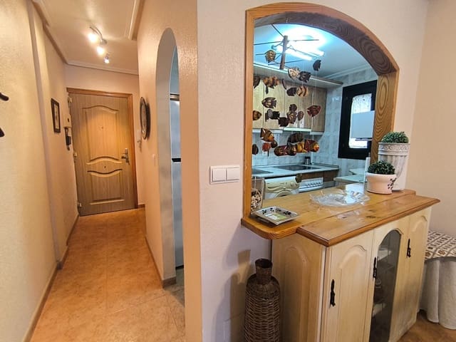 2 Zimmer Apartment zu verkaufen in Centro, Los Alcázares mit Garage - 144.900 € (Ref: 9985818)