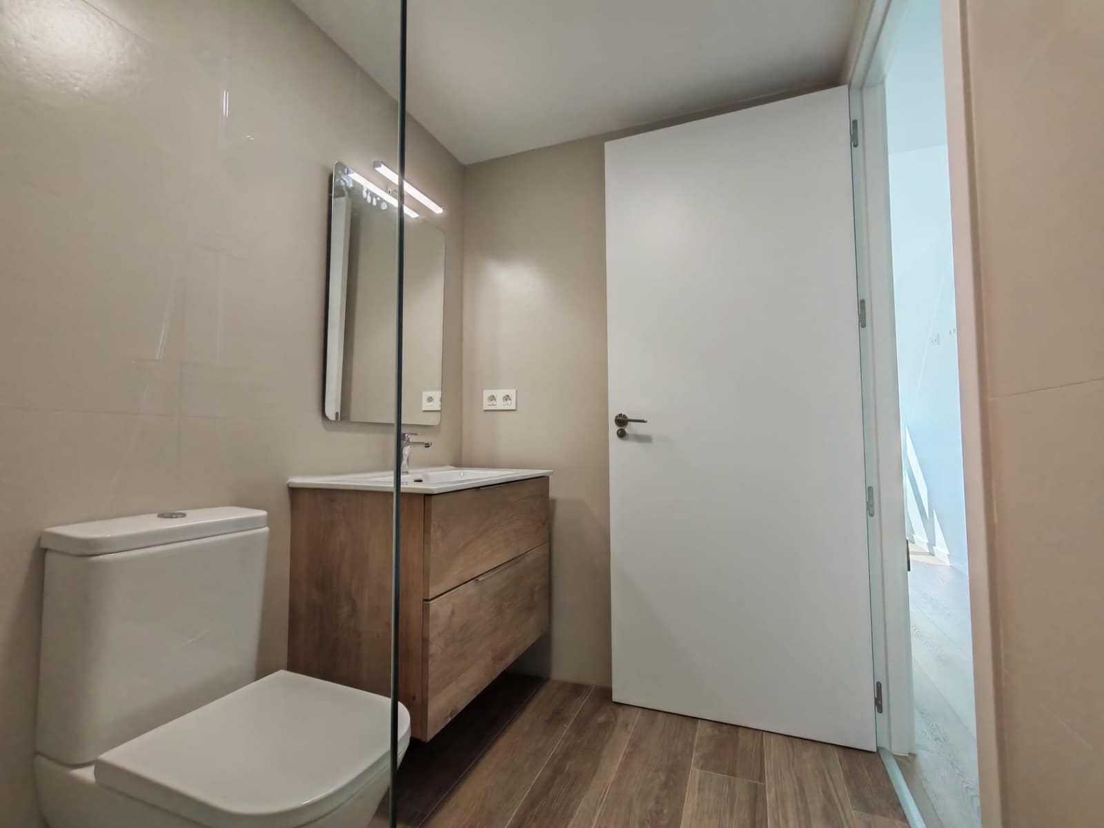 2 soverom Leilighet til leie i Alboraya / Alboraia - € 1 350 (Ref: 10059265)