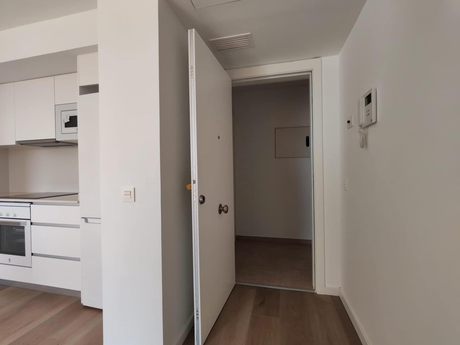 2 soverom Leilighet til leie i Alboraya / Alboraia - € 1 350 (Ref: 10059265)