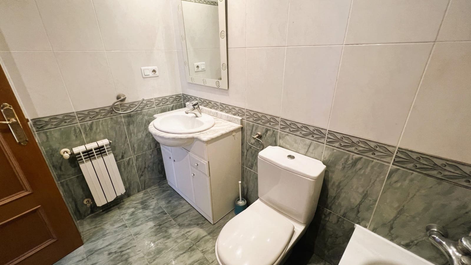 2 Zimmer Wohnung zu verkaufen in Castello de la Plana - 170.000 € (Ref: 10086300)
