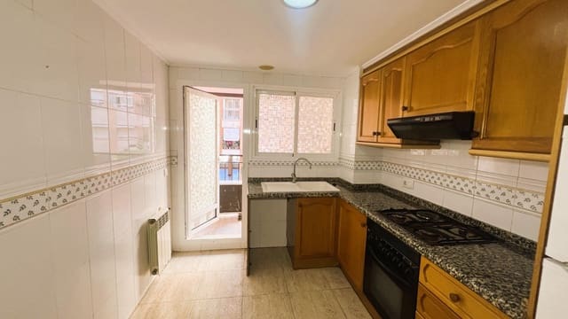 2 Zimmer Wohnung zu verkaufen in Norte, Castelló de la Plana - 170.000 € (Ref: 10086300)