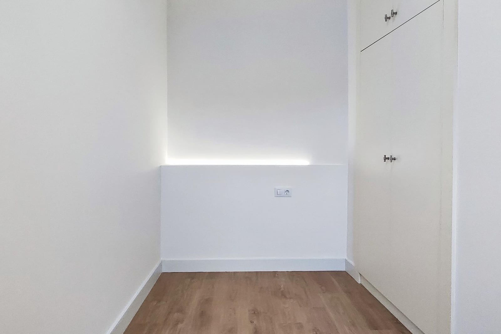 Appartement de 2 chambres à louer à Valence ville - 1 380 € (Ref: 10098545)