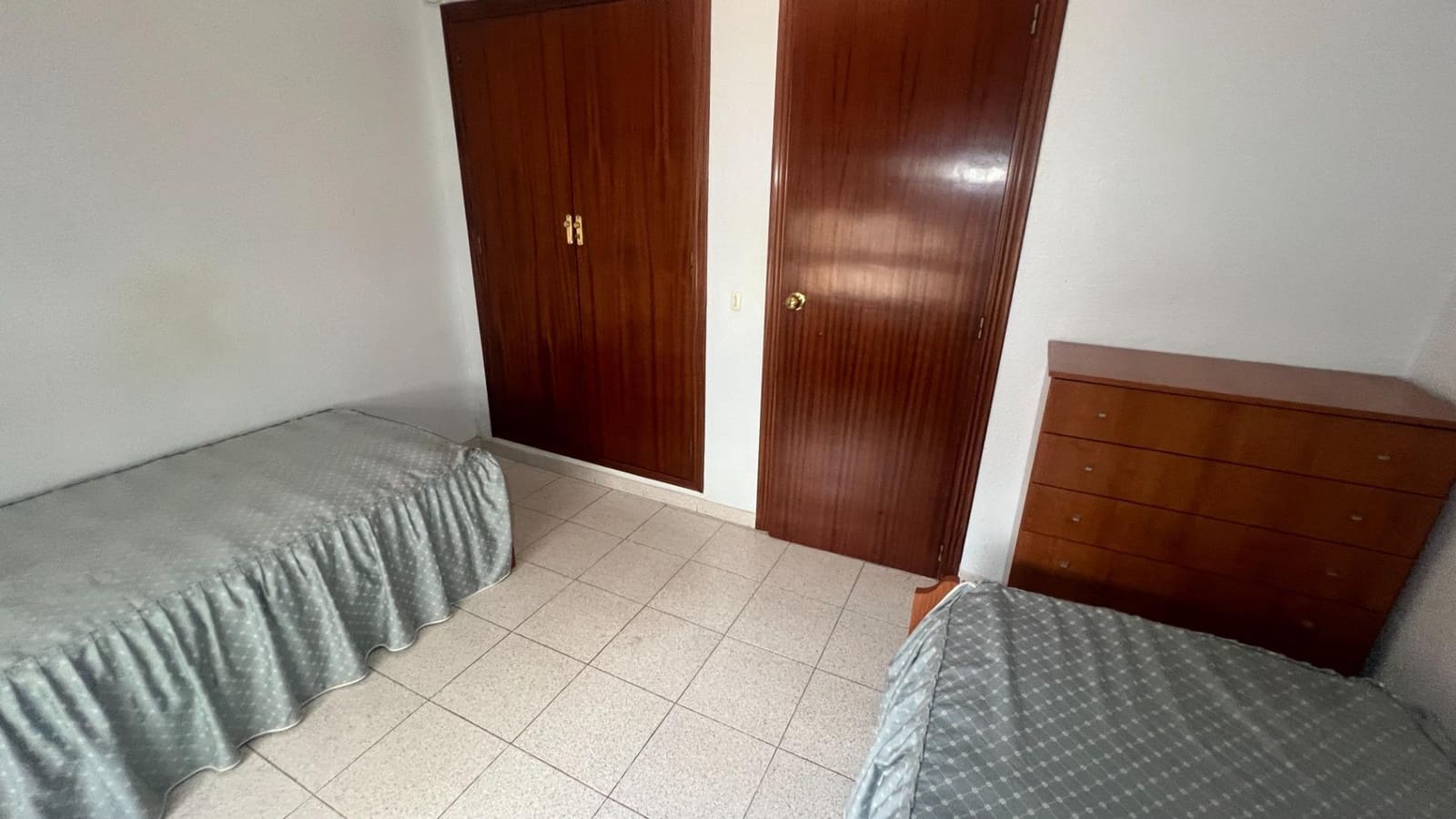 4 Zimmer Wohnung zu verkaufen in Castello de la Plana - 160.000 € (Ref: 10166796)