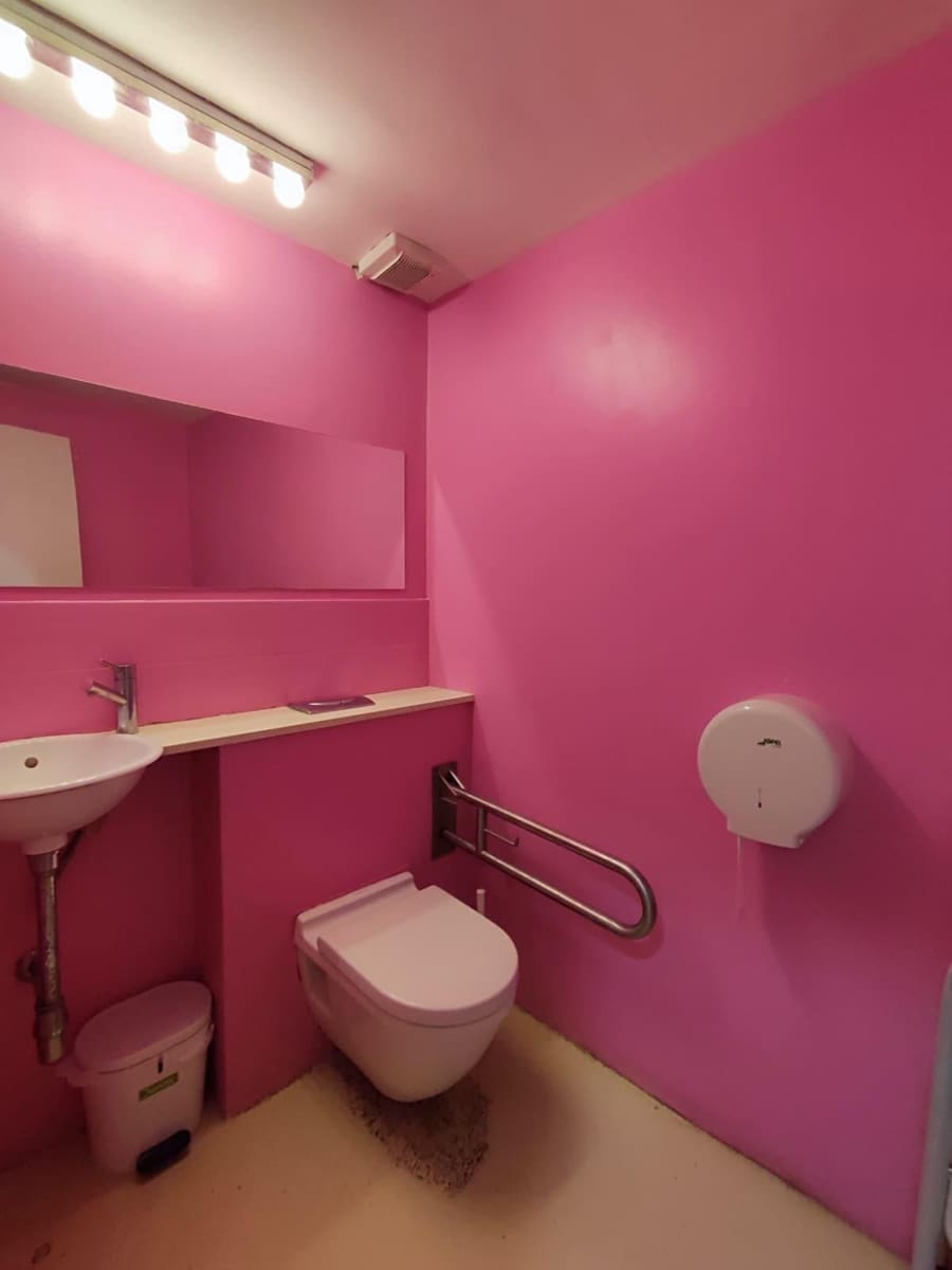 Yritys vuokrattavana paikassa Valencia kaupunki - 1 400 € (Ref: 10171846)