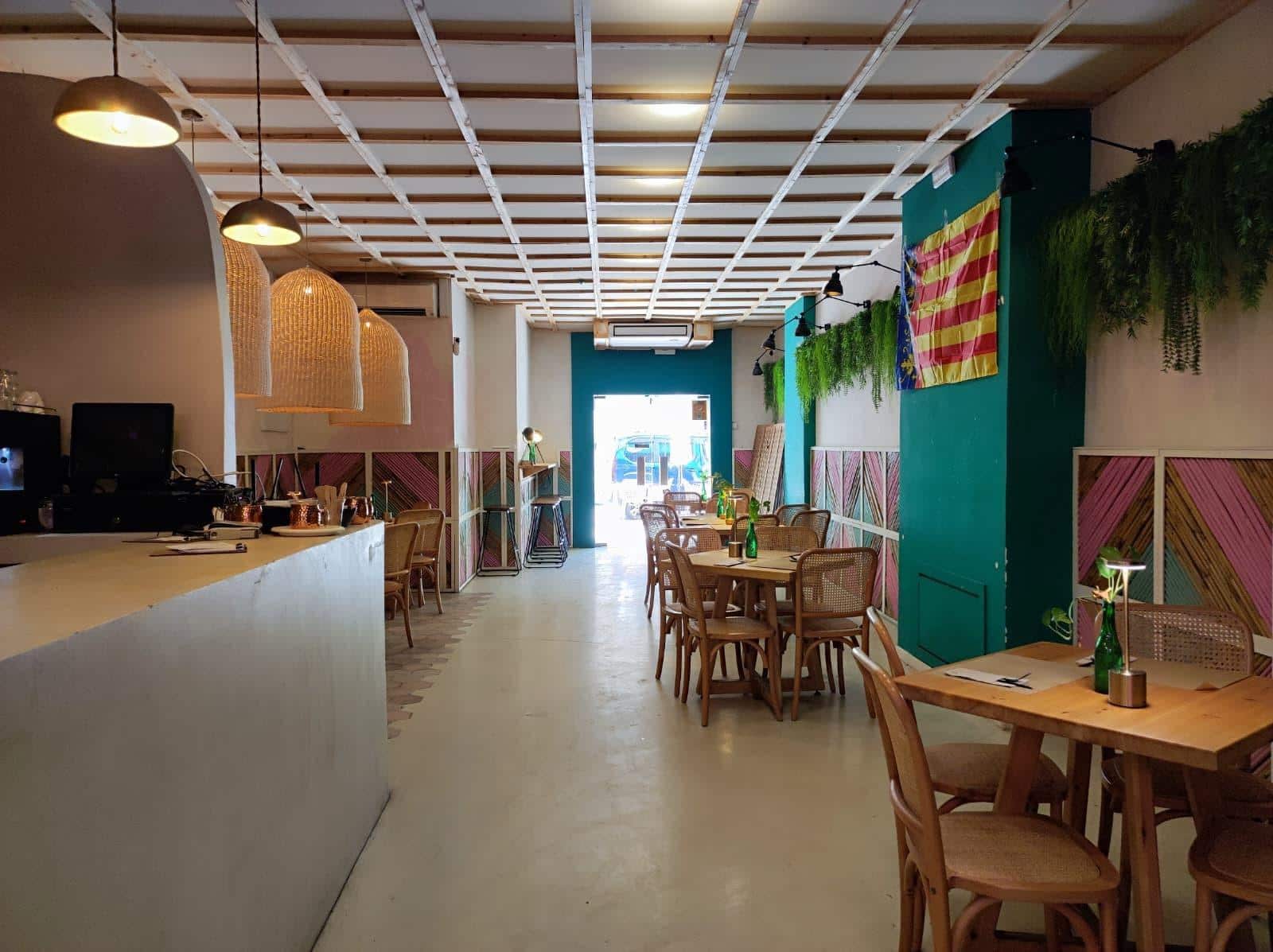 Yritys vuokrattavana paikassa Valencia kaupunki - 1 400 € (Ref: 10171846)