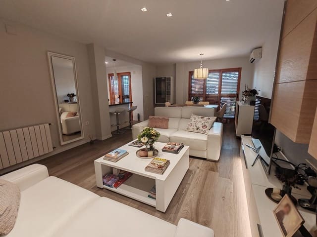 4 chambre Villa/Maison Mitoyenne à vendre à Sagunto / Sagunt - 530 000 € (Ref: 9126964)