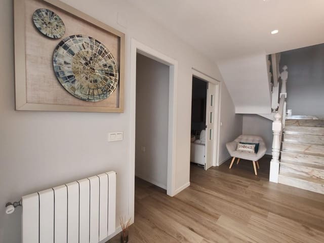 4 sovrum Radhus till salu i Sagunto / Sagunt - 530 000 € (Ref: 9126964)