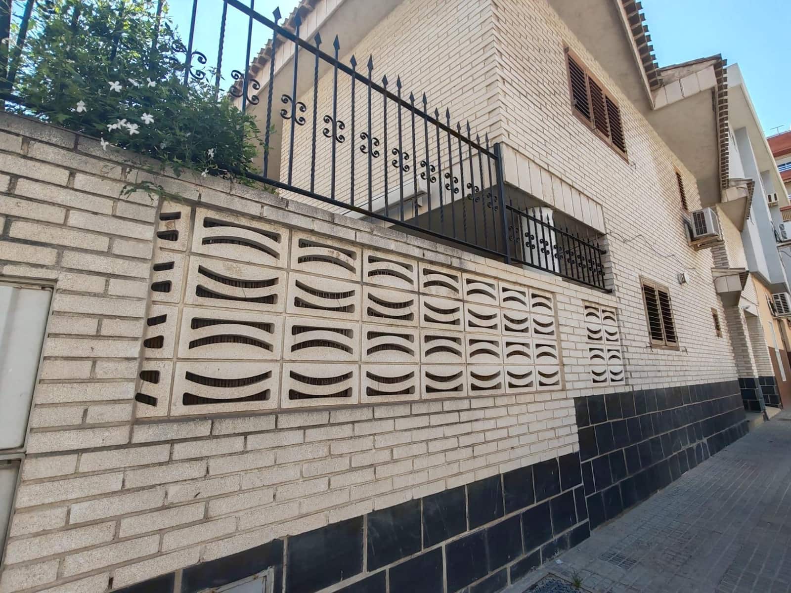 4 sovrum Radhus till salu i Sagunto / Sagunt - 530 000 € (Ref: 9126964)