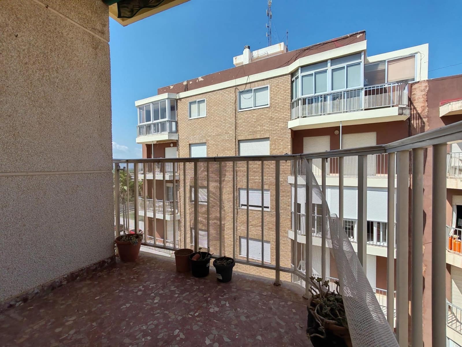 3 slaapkamer Flat te koop in El Perello - € 179.900 (Ref: 9126965)